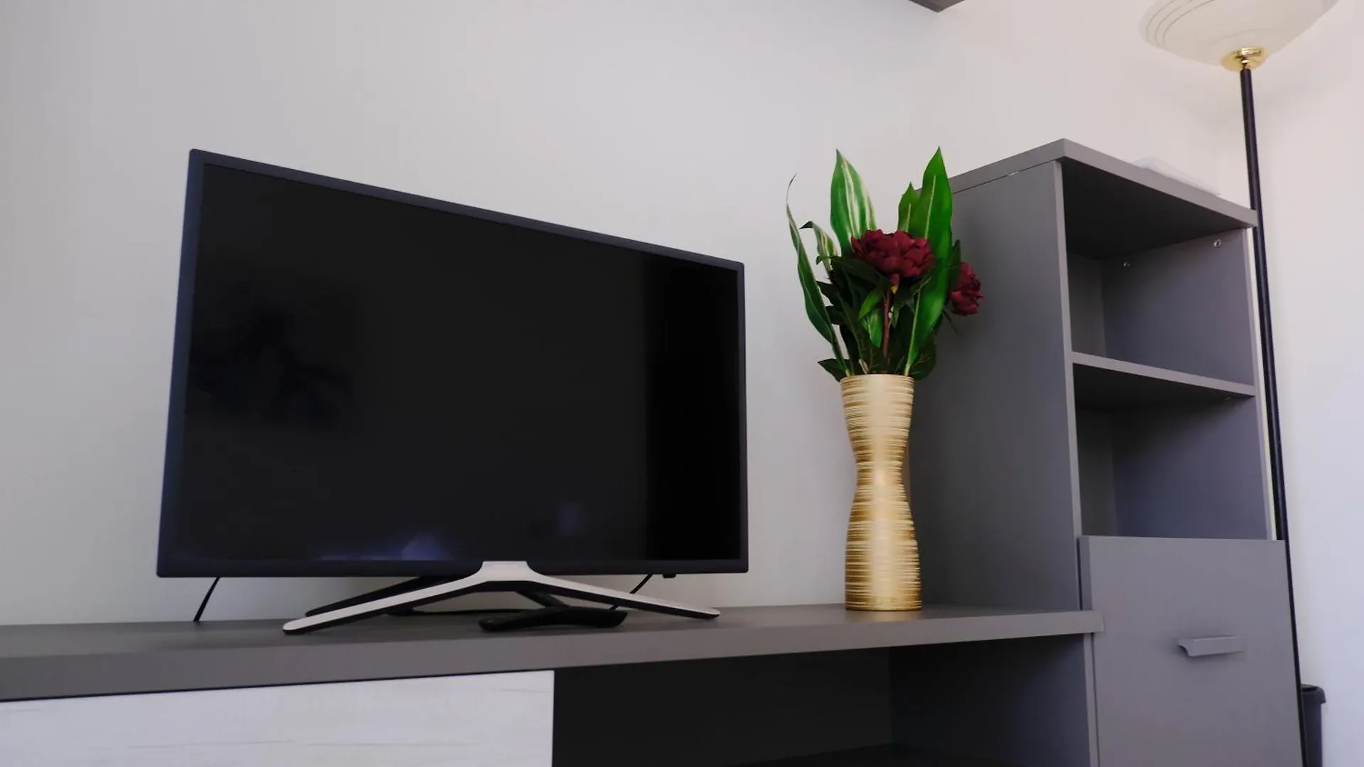 Bwr - Elegant Loft With Terrace, San Siro Apartment Milan 0*,